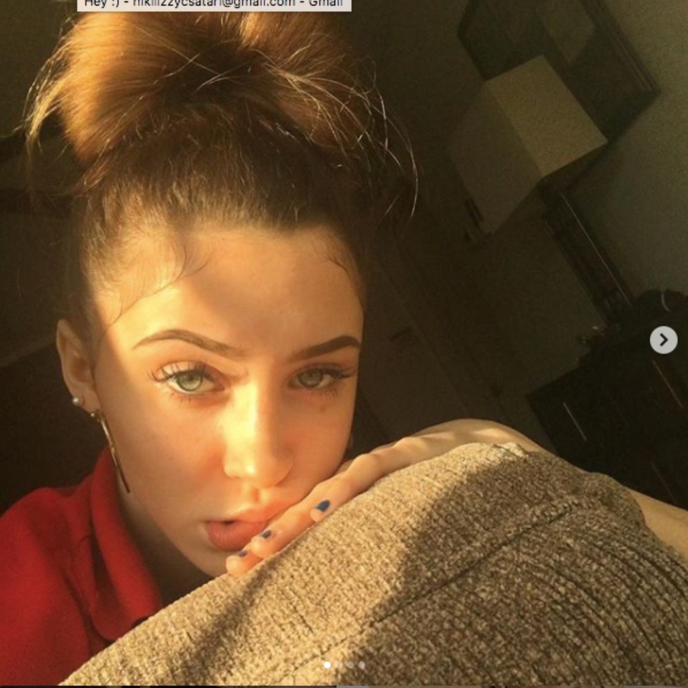 Meet your Posher, Niki